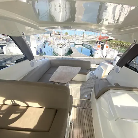 Botel Nuit Inoubliable Sur Un Bateau Linge Et Menage Inclus *